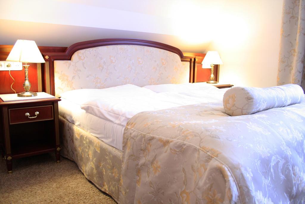 קרלובי וארי Villa Charlotte חדר תמונה